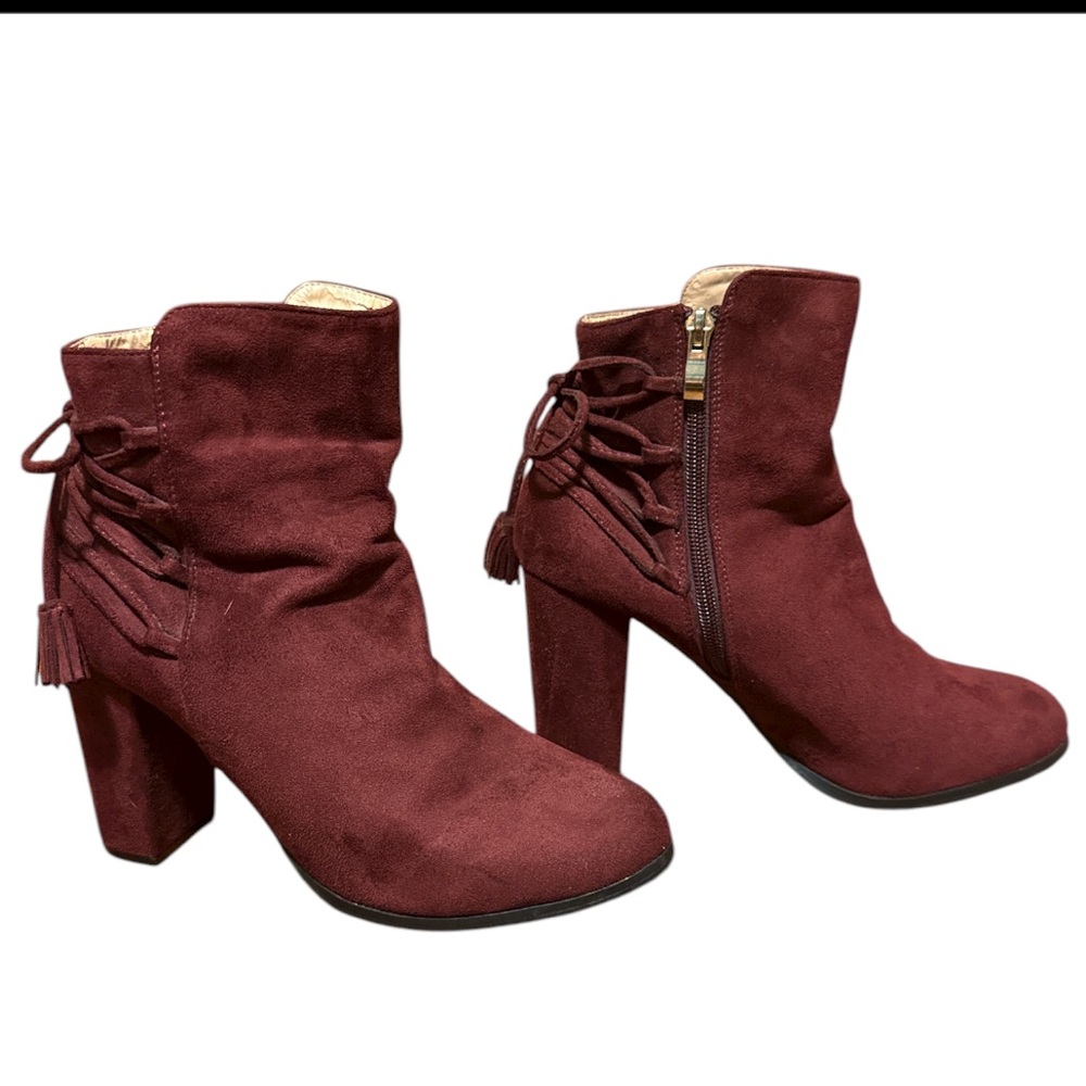 Elegant Burgundy Suede Ankle Boots GC Booties Vibby sz9